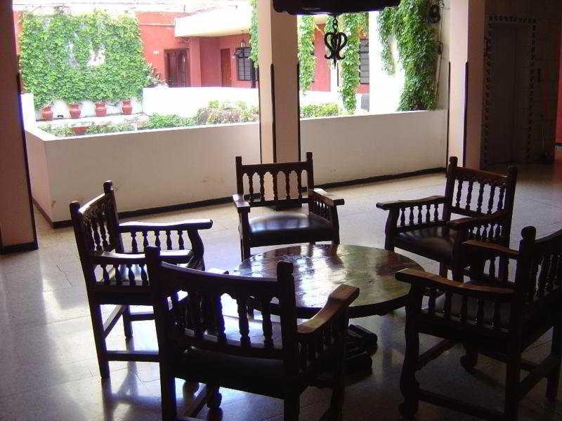 Hotel Imperial Puebla Exteriör bild